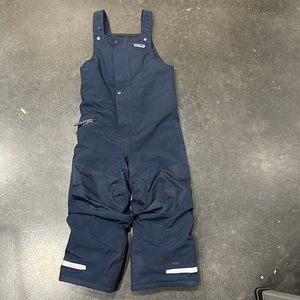 Patagonia snow bibs / snowsuit, 4T, BNWOT, navy
